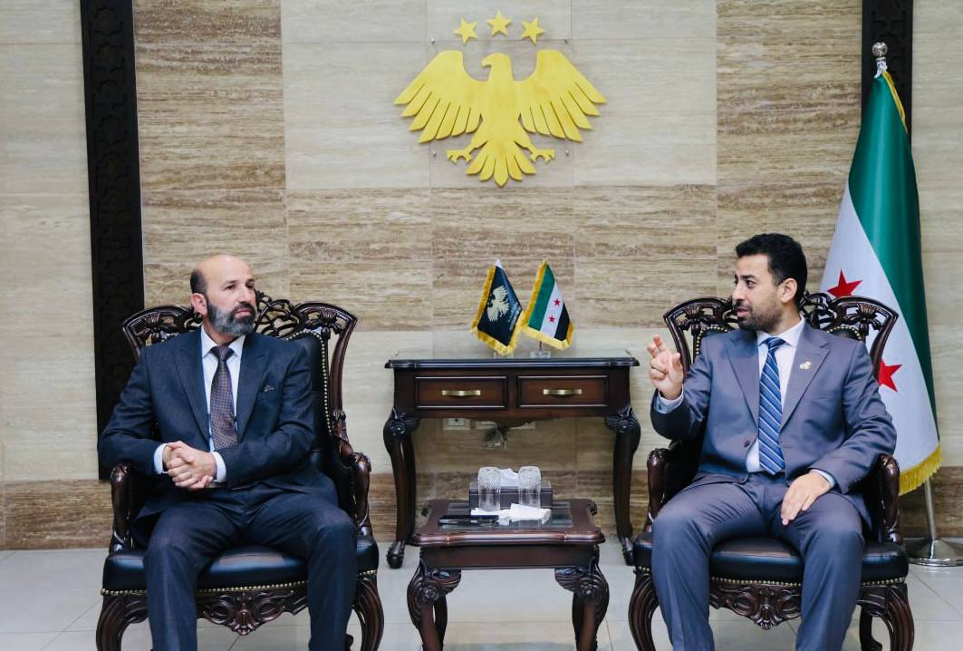 وزير الصحة يبحثُ مع محافظ الرقة تعزيز الخدمات الصحية في المحافظة