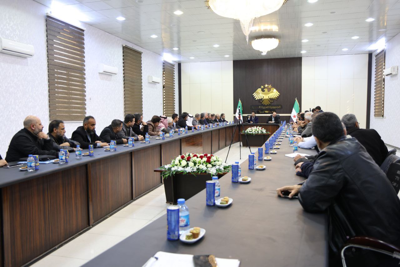 ​أجرى وزير الصحة الدكتور "مصعب العلي" جولة ميدانية في مدينة الرقة لمتابعة سير الخطة الطبية