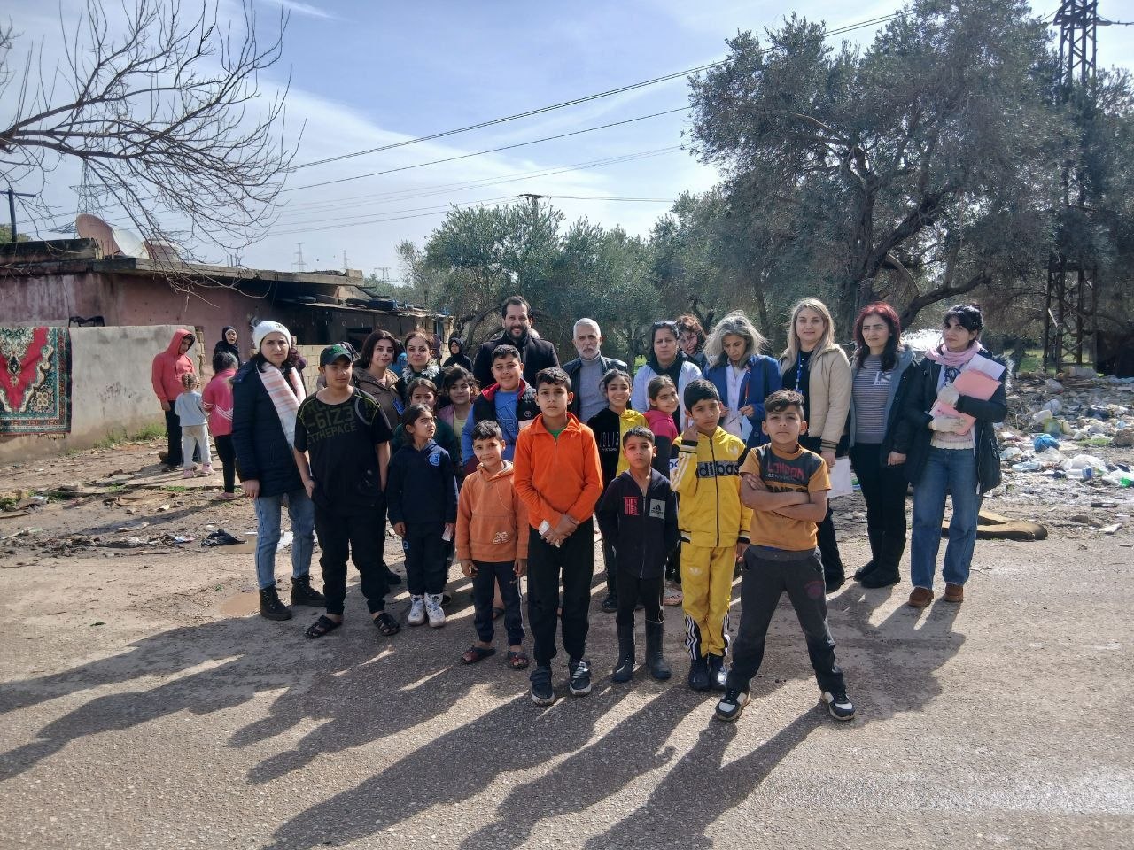 نفذت مديرية صحة طرطوس، بالتعاون مع مركز الجمعية الصحي، فعالية طبية ميدانية في حي الزهرا وأطراف المدينة