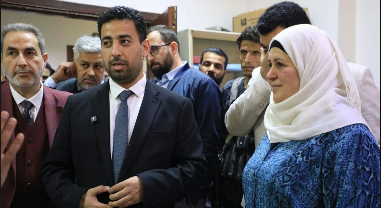 أجرى وزير الصحة الدكتور "مصعب العلي " جولة تفقدية إلى المستشفيات في مدينة حمص