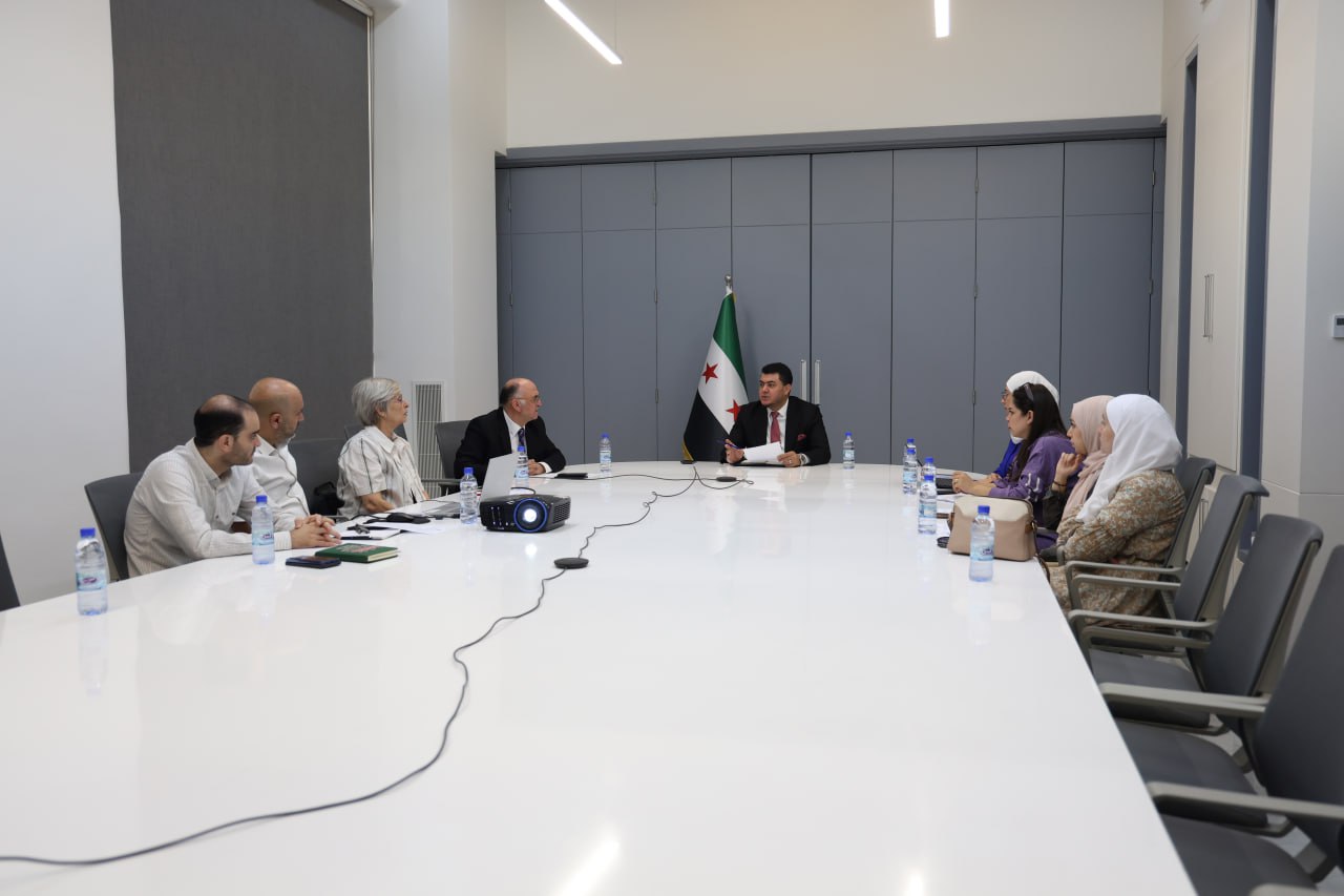 عقدت لجنة تسعير الدواء اجتماعاً برئاسة معاون وزير الصحة للشؤون الصيدلانية