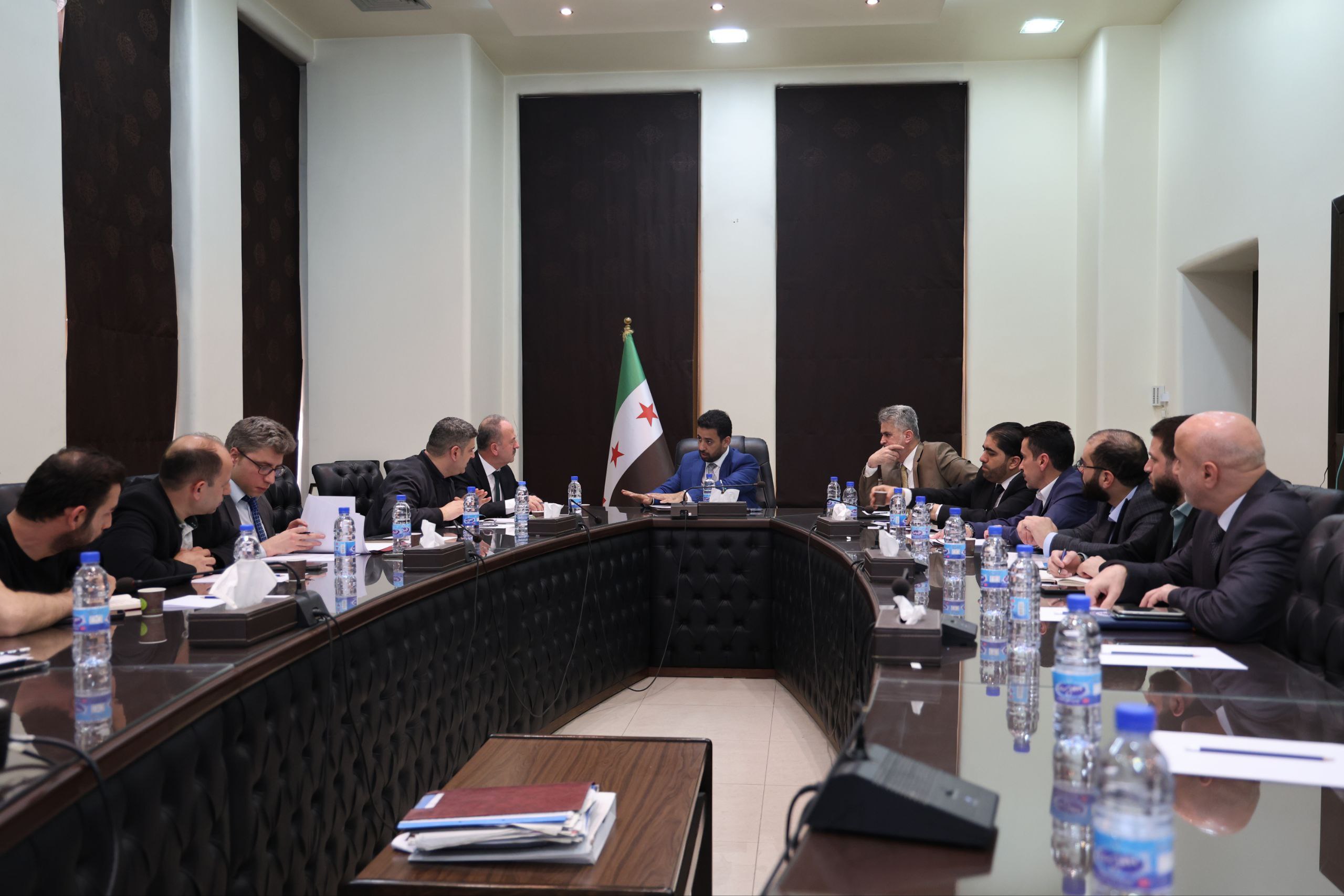 عقدت وزارة الصحة اجتماعاً مع وفد من وزارة الصحة التركية لبحث سبل تقديم الرعاية الصحية