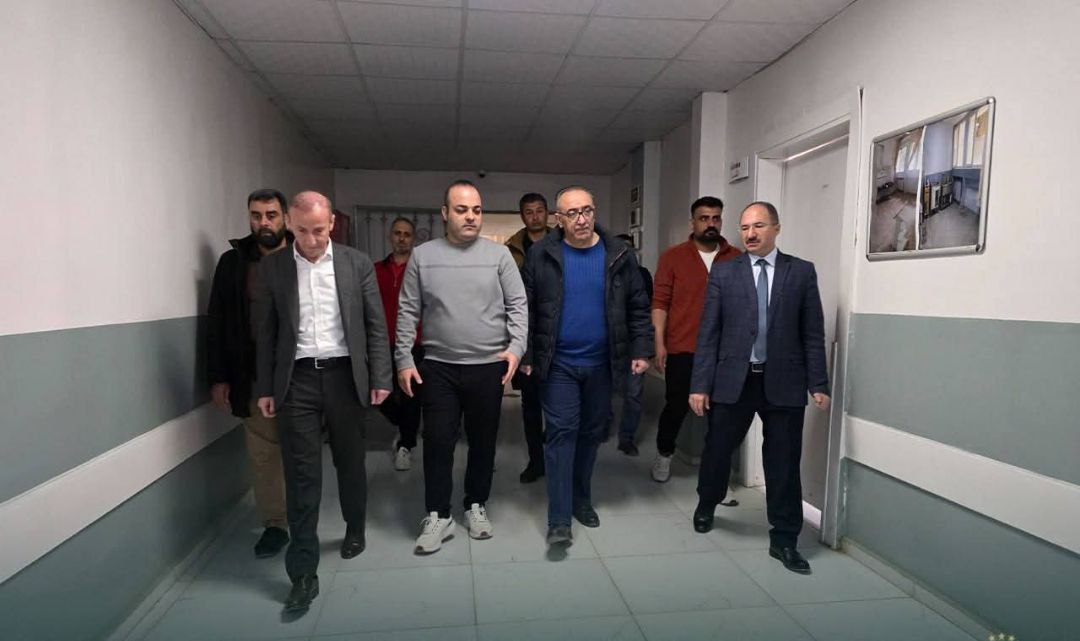 وفد من وزارة الصحة يتسلّم إدارة مشفى رأس العين الوطني