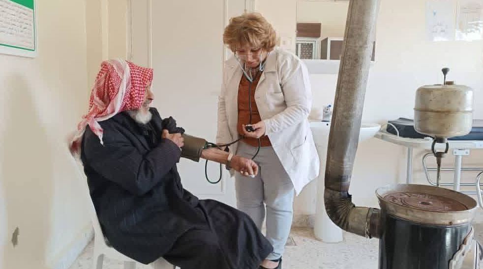 المراكز الصحية في سلمية تواصلُ تقديم خدمات الرعاية الأساسية للأهالي
