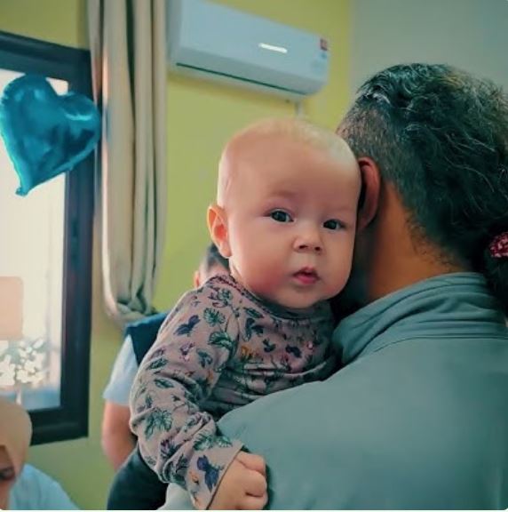 انطلقت اليوم حملة تعزيز اللقاح الروتيني لمتابعة المتسربين مع تقديم خدمة لقاح الحصبة بجميع مناطق محافظة حماة