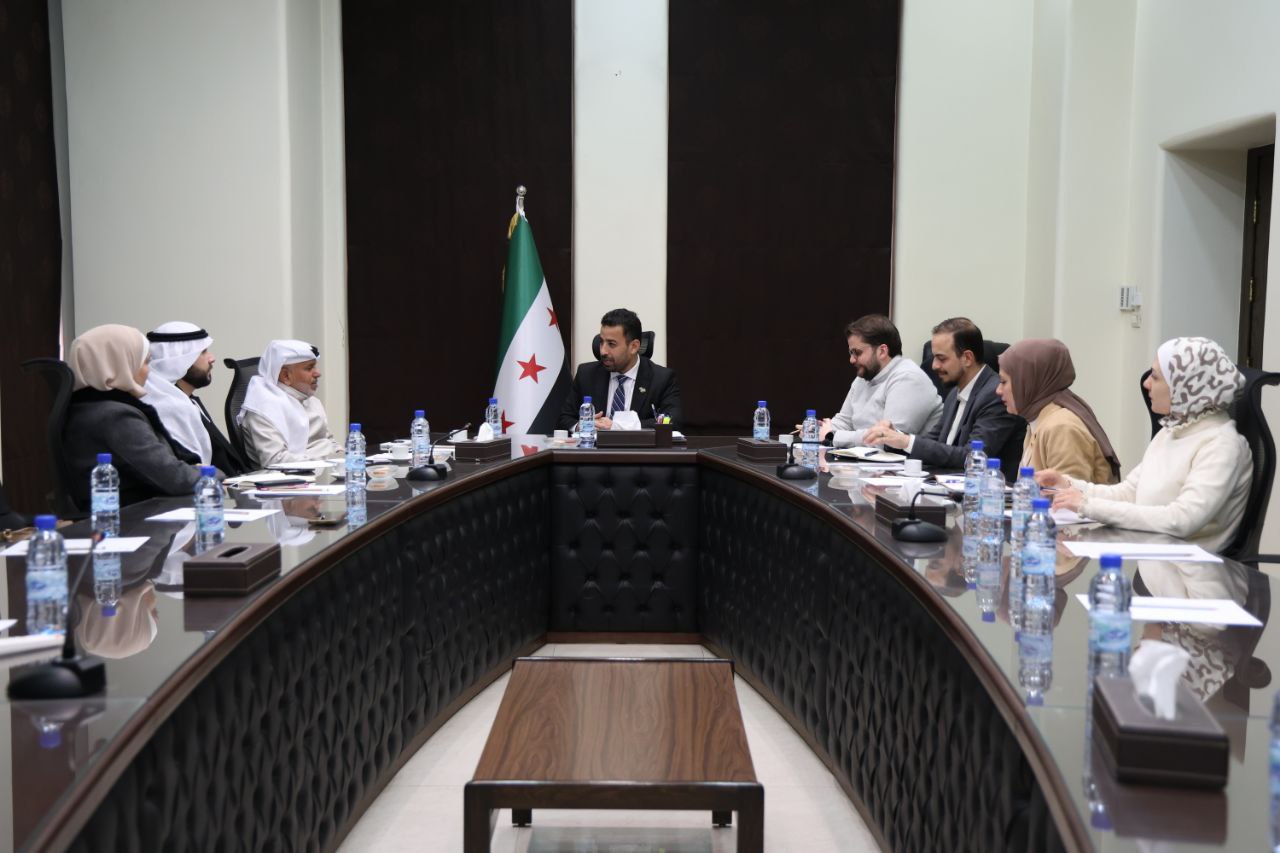 وزير الصحة السوري يلتقي المدير التنفيذي بجمعية دبي الخيرية لبحث سبل دعم القطاع الصحي